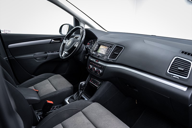 Volkswagen Sharan 2013 - miniatyr 23