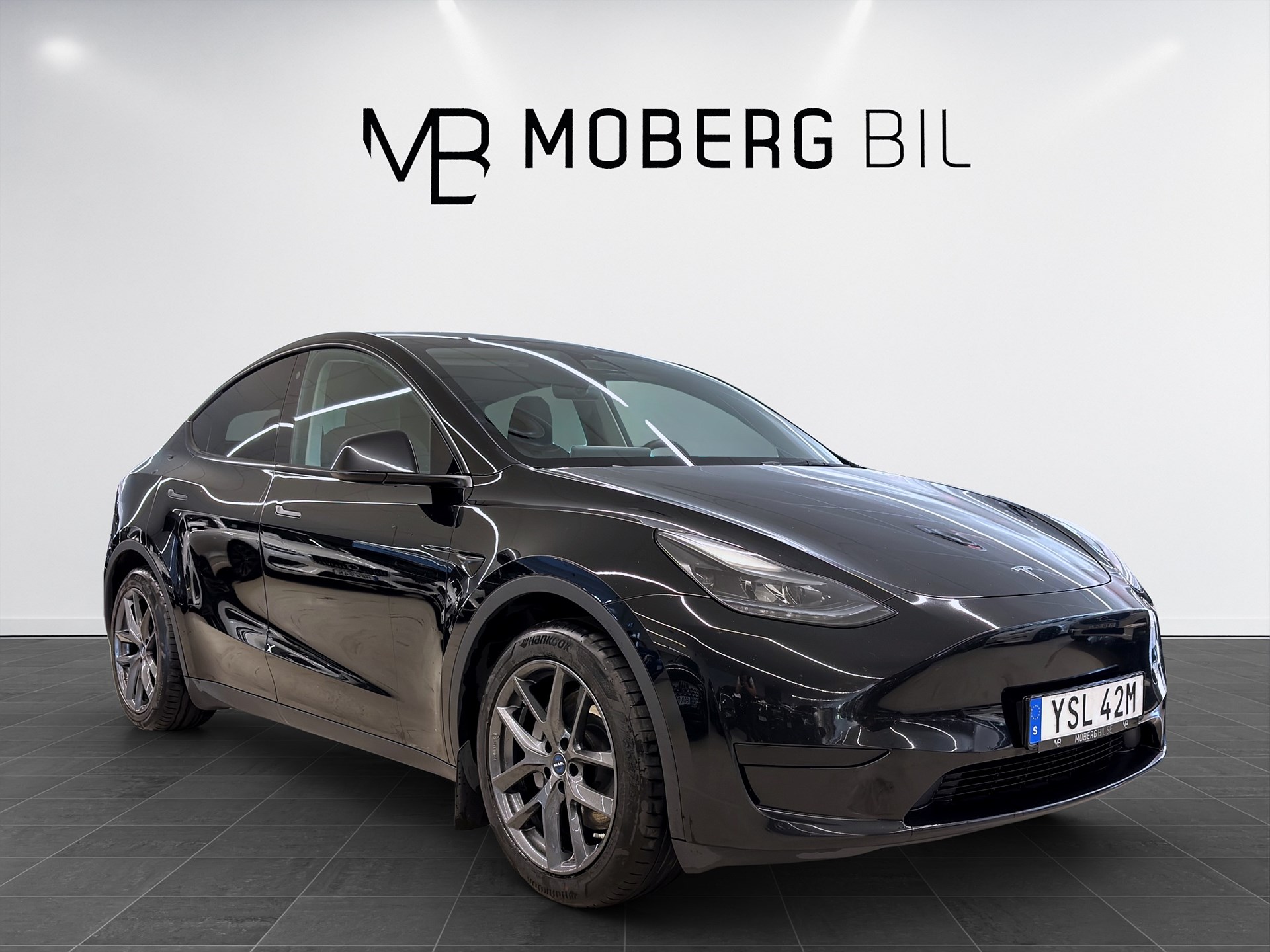 Tesla Model Y Standard Range 299hk Helg på Moberg! Pano B-Kamera