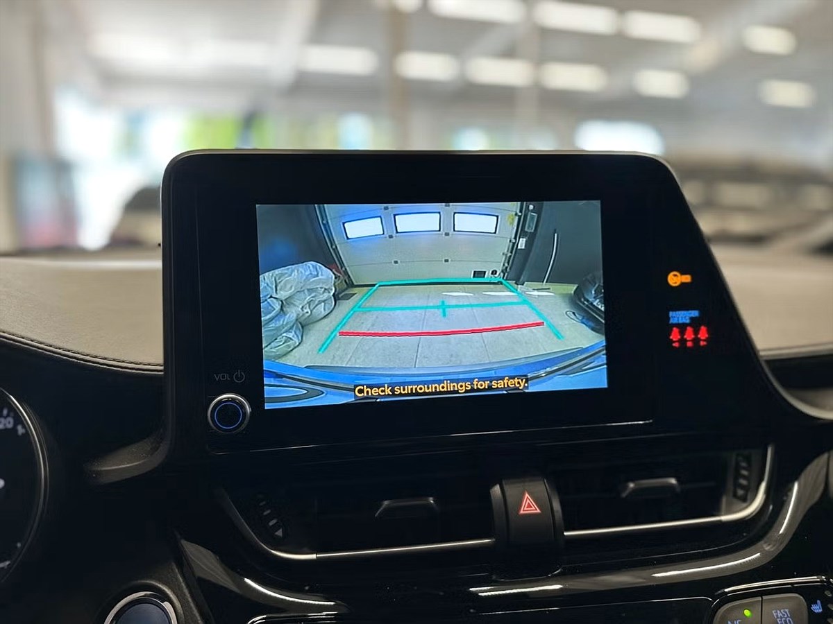 Toyota C-HR – bild 16