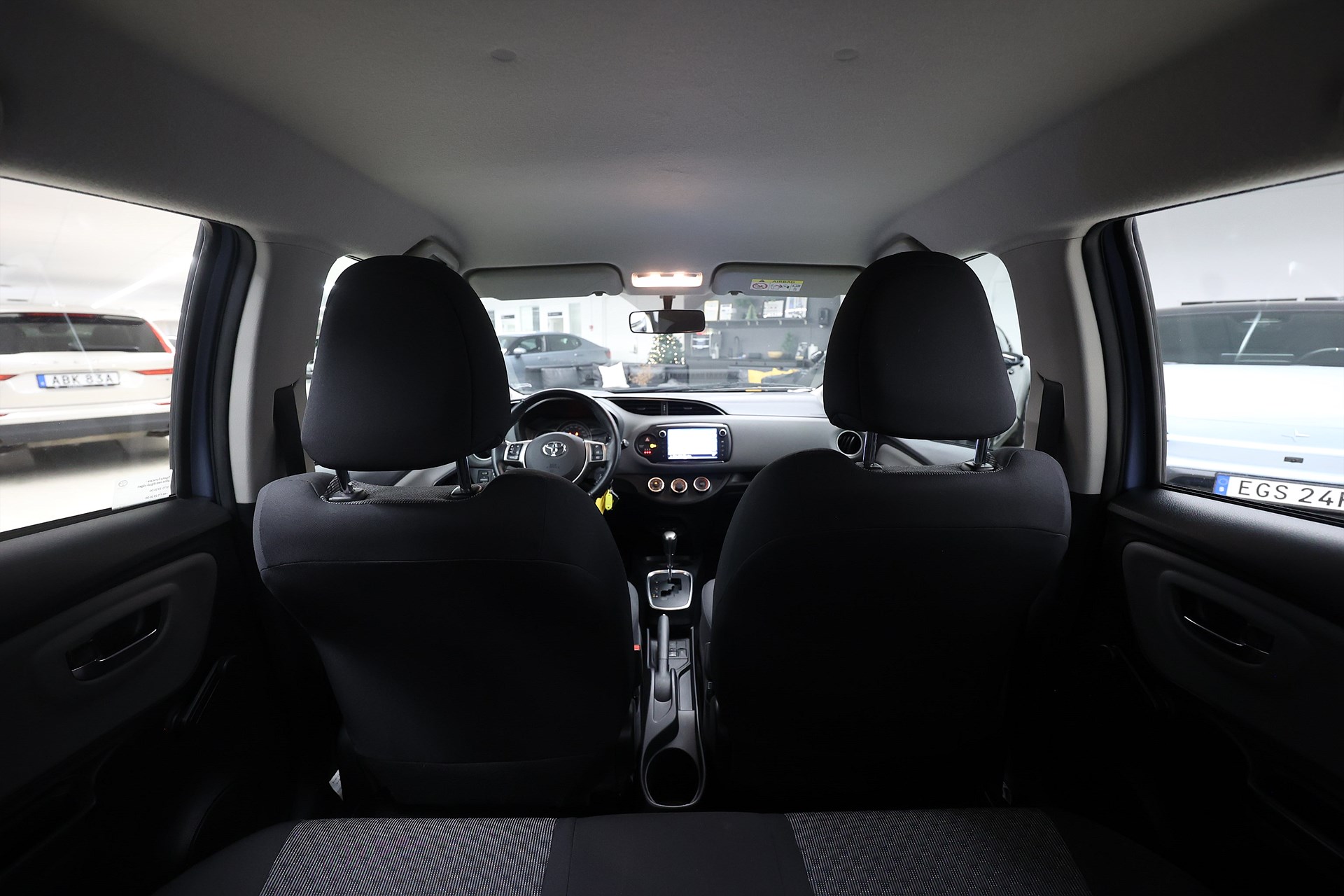 Toyota Yaris 5-dr 1.33 99hk *Hjulkampanj!* B-kamera Navi