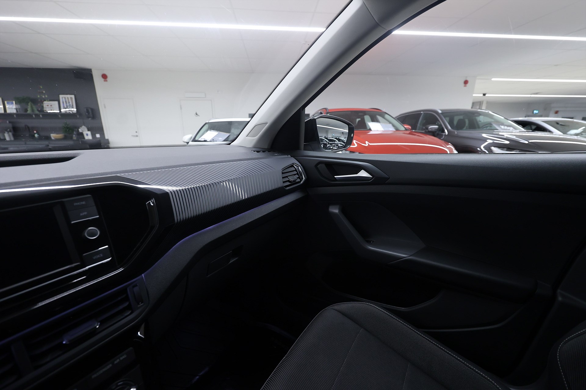 Volkswagen T-Cross 1.0 TSI 116hk GT LED Adapt Farth