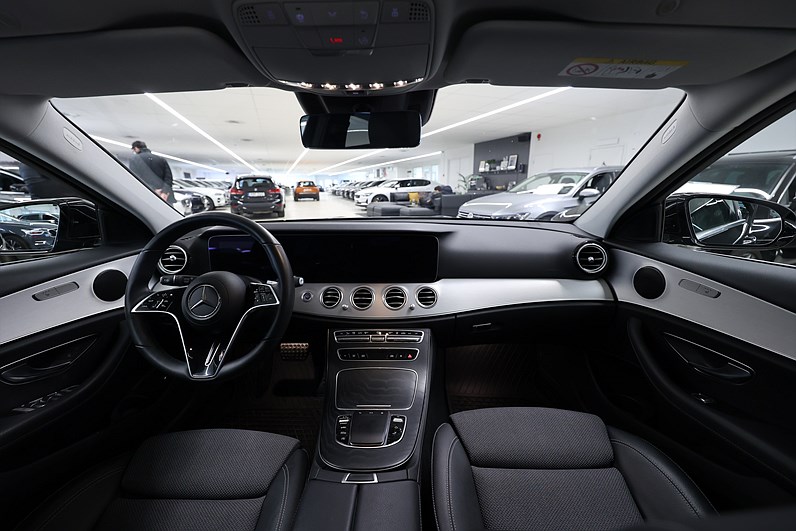 Mercedes-Benz E 220 d 4M All-Terrain Avantgarde Pano 360-kam Luft.fjärdr