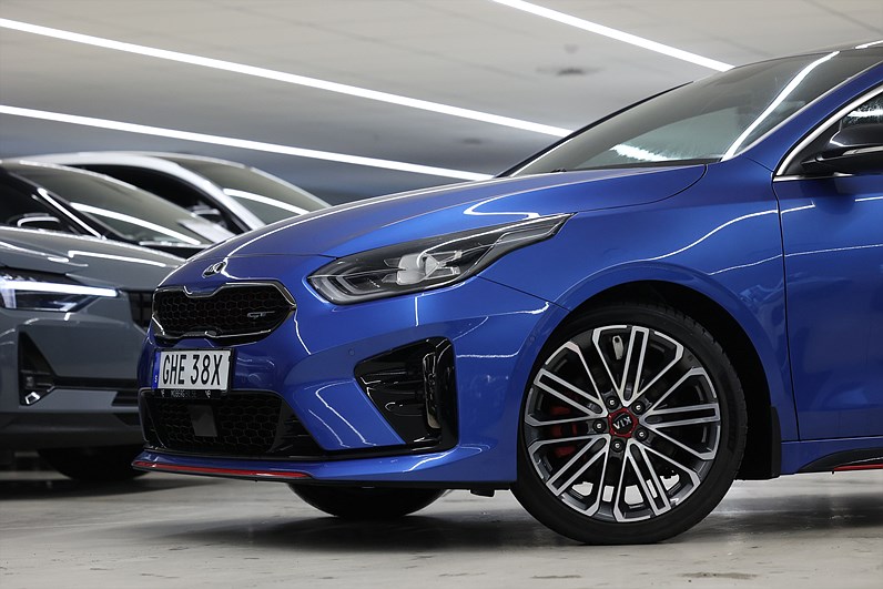 Kia ProCeed 1.6 T-GDI 204hk *Hjulkampanj!* GT Line Pano JBL
