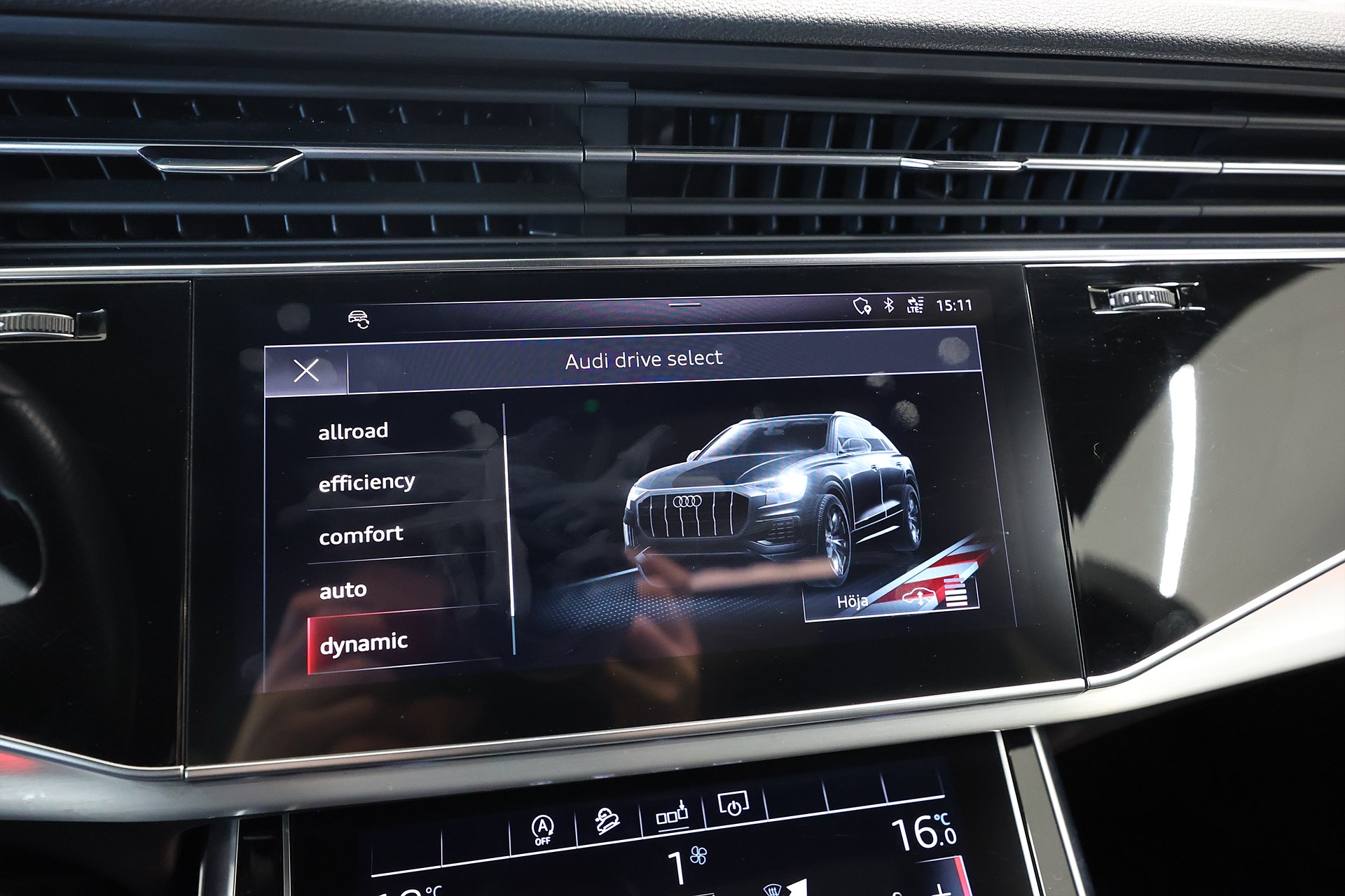 Audi Q8 50 TDI 286hk Q S-Line B&O 360-Kamera Pano Värmare Luftfjädring