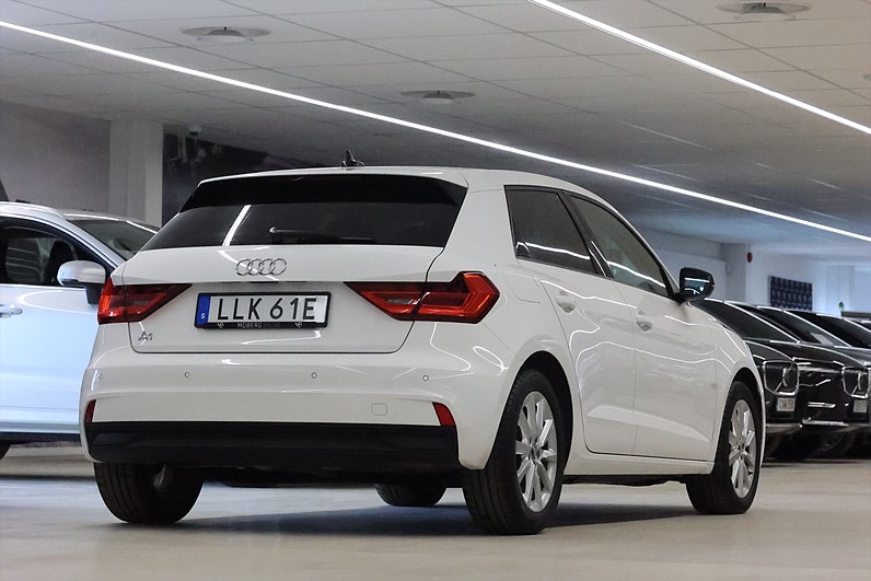 Audi A1 Sportback 30 TFSI 116hk Proline CarPlay Cockpit PDC