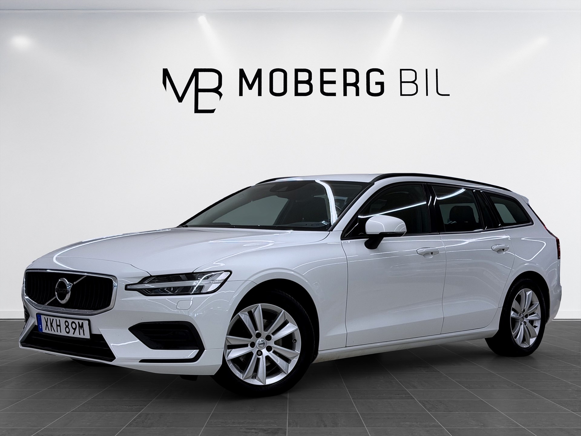 Volvo V60 D3 AWD 150hk Momentum Drag Navi CarPlay PDC