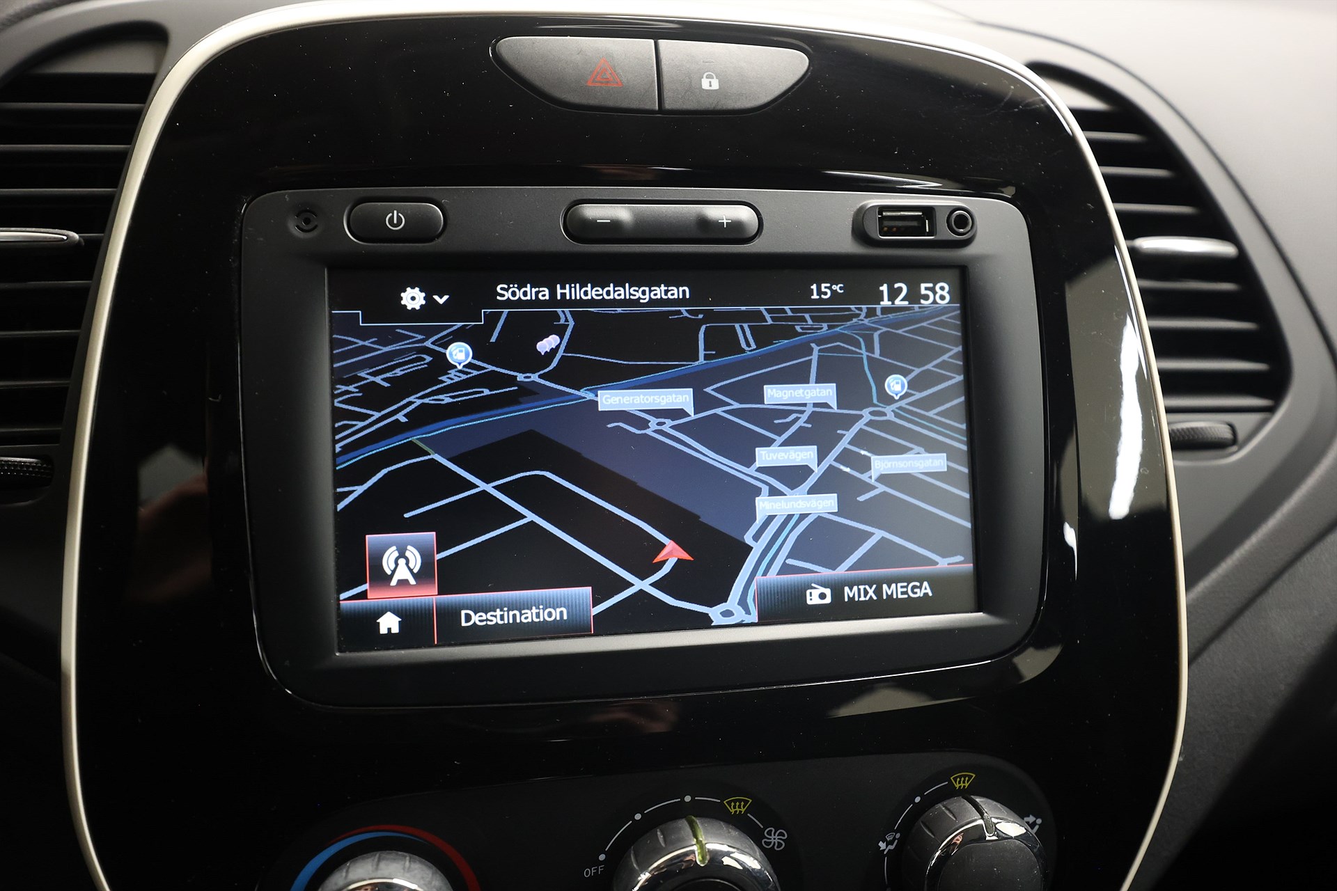 Renault Captur 0.9 TCe 90hk *Hjulkampanj!* Zen Keyless PDC