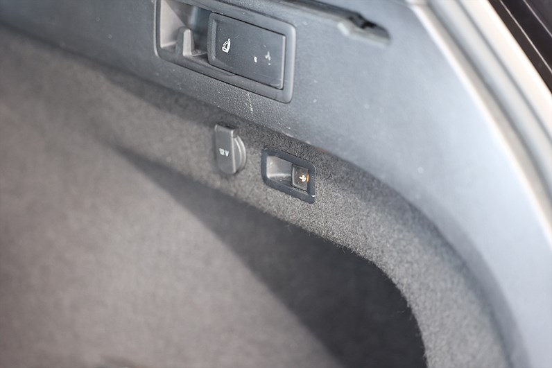 Volkswagen Passat Alltrack 2.0 TDI 4M B-kamera Värmare Carplay