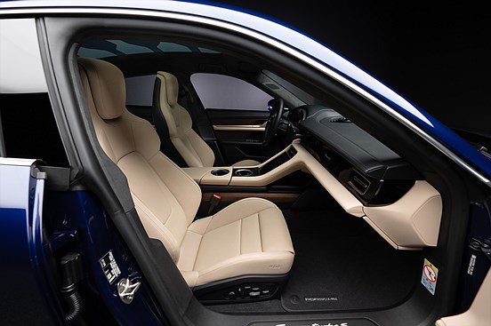 Porsche Taycan Turbo S - S.Jönsson Bil - 08