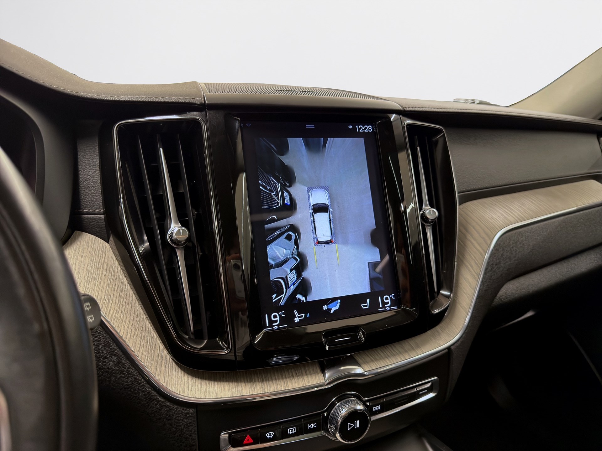 Volvo XC60 T8 392hk Inscription H/K 360 Massage