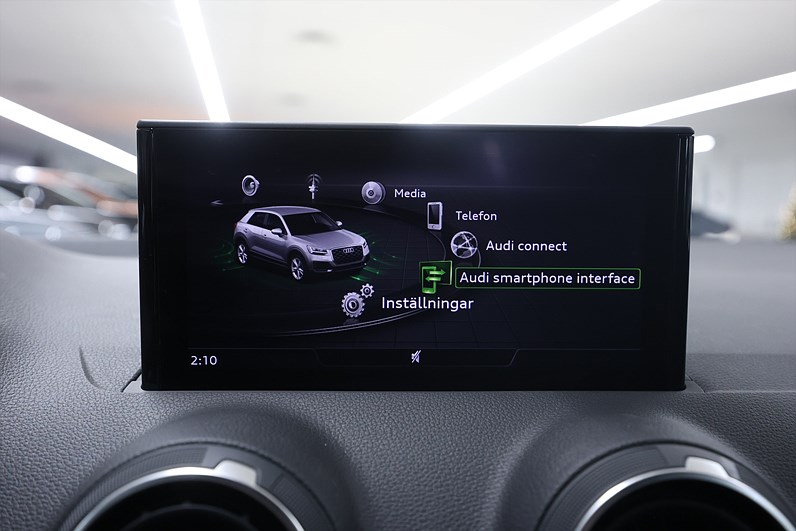 Audi Q2 30 TFSI 110hk *Hjulkampanj!* Proline PDC LED