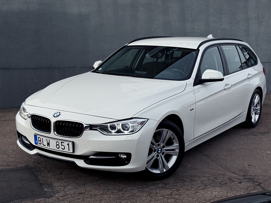 xDrive Touring Sport line Manuell, 143hk,2014/ DRAGKROK