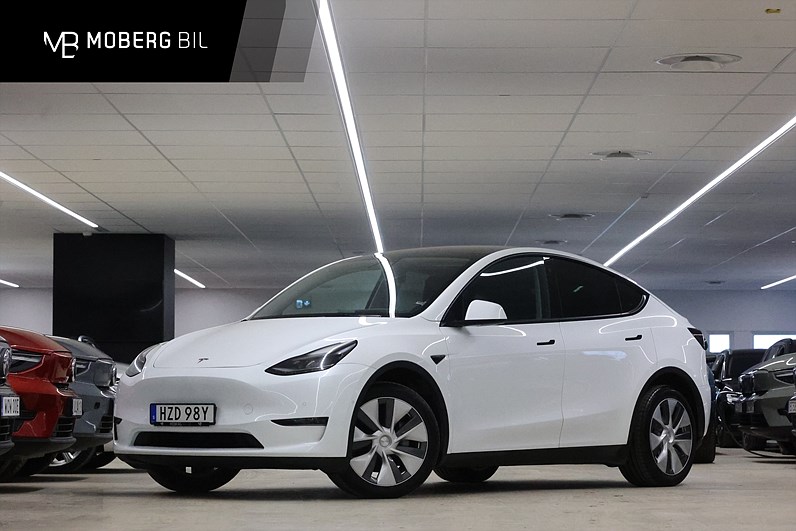 Tesla Model Y Long Range AWD 514hk Pano Drag Navi Läder