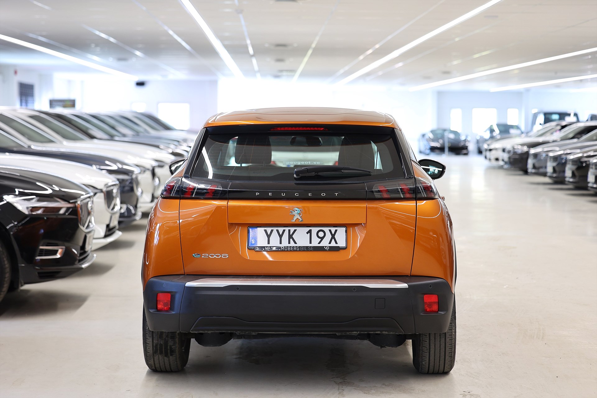 Peugeot e-2008 136hk Active Carplay Räckvidd 445km