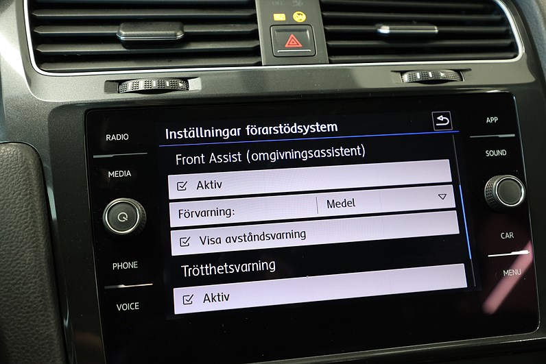 Volkswagen Golf 5-dörrar 1.0 TSI 110hk R-Line Base CarPlay