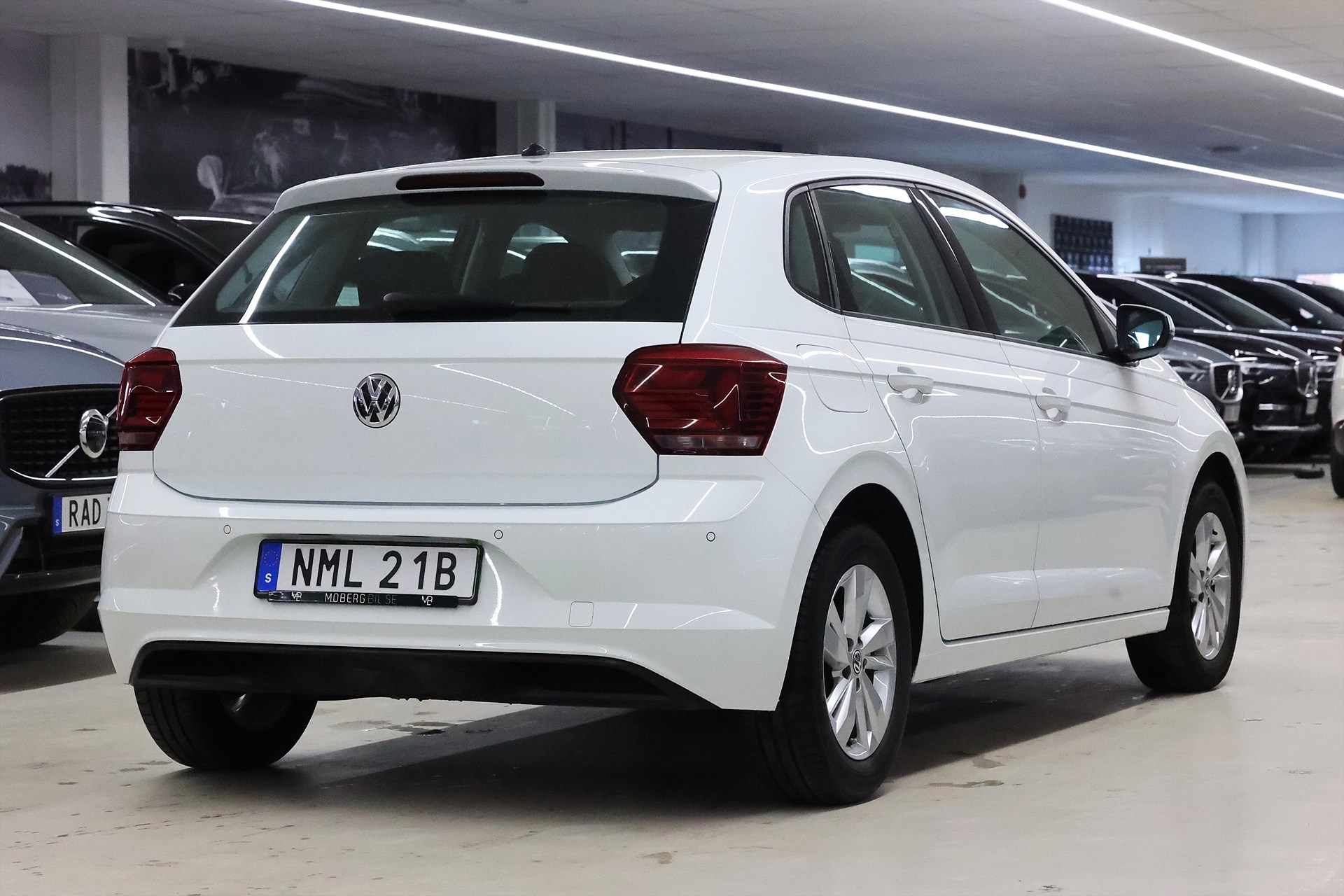 Volkswagen Polo 1.0 TSI 95hk Base PDC 360:- Årsskatt MOMS