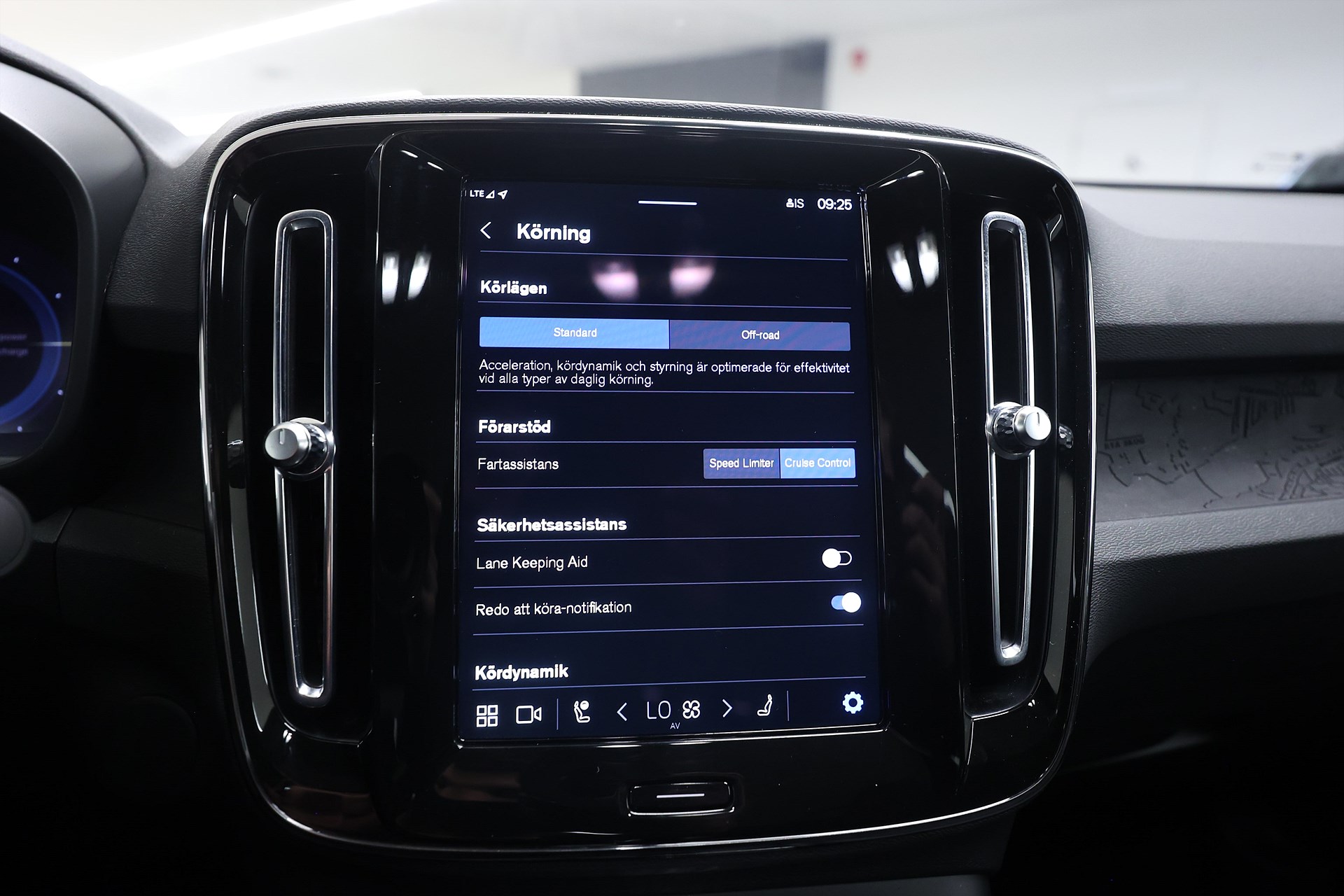 Volvo C40 Recharge Twin motor *Hjulkampanj!* Core Pano Drag