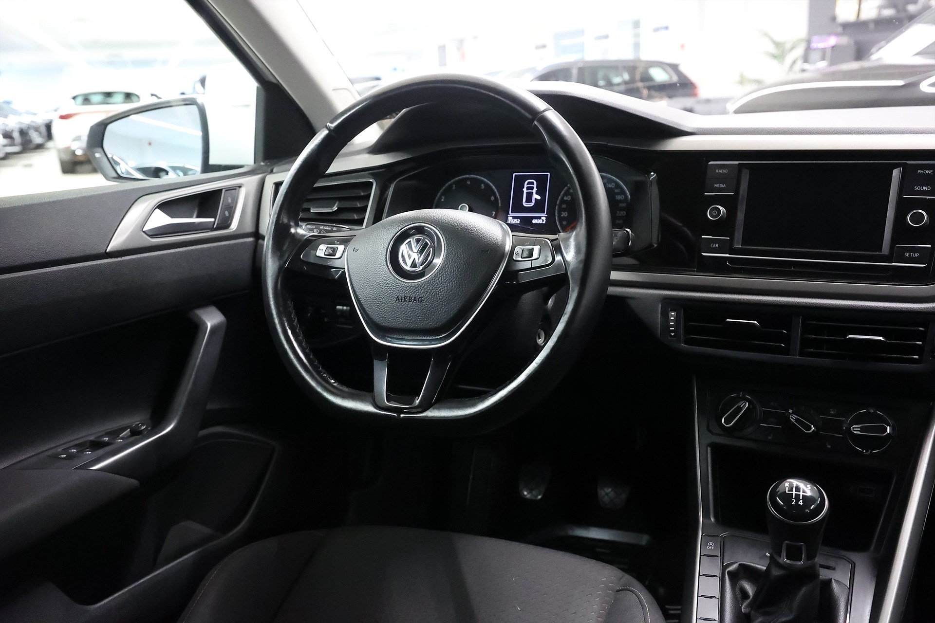 Volkswagen Polo 1.0 TSI 95hk Base PDC 360:- Årsskatt MOMS