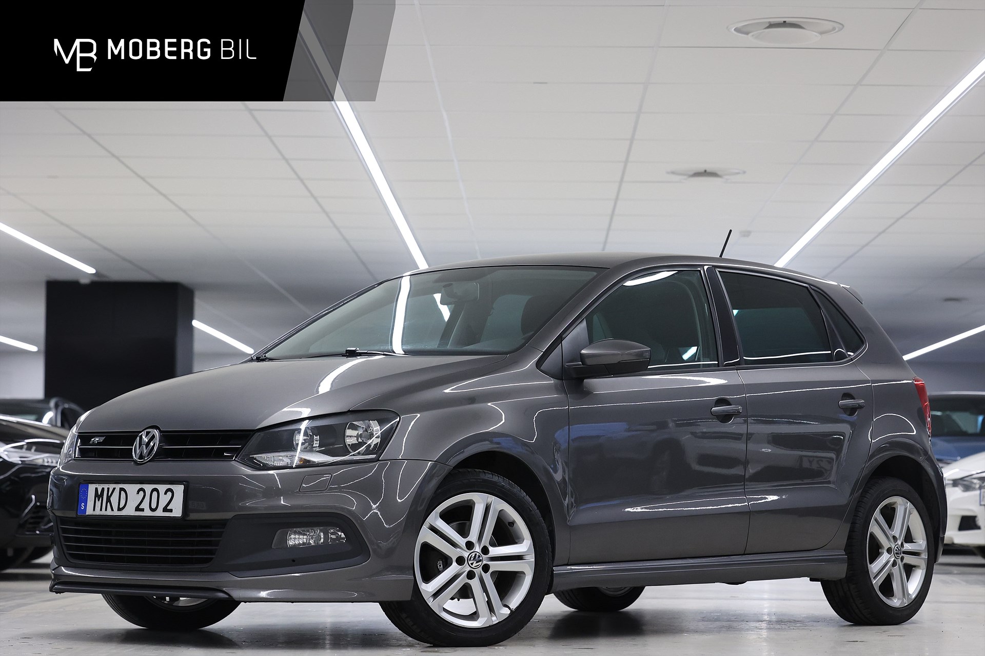 Volkswagen Polo 1.2 TSI 90hk *Hjulkampanj!* Masters R Line PDC Farth