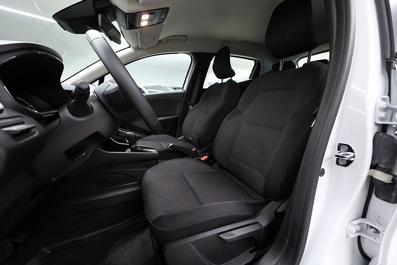 Renault Clio E-TECH MultiMode 140hk Zen PDC Carplay MOMS