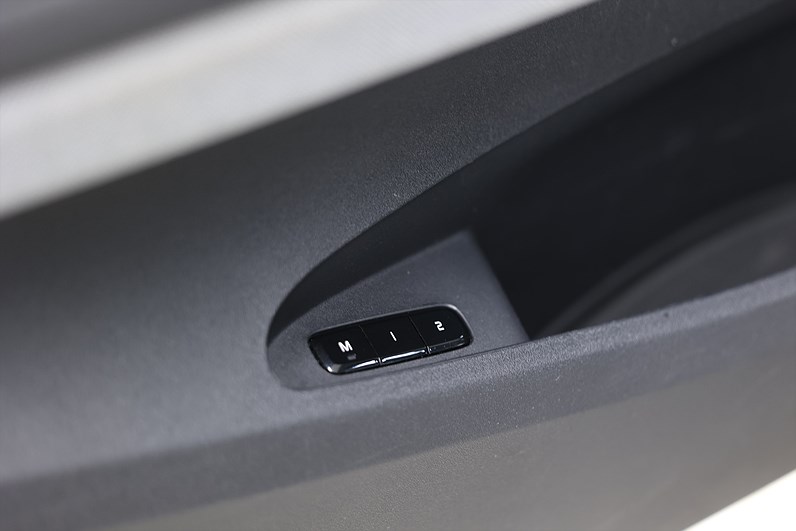 Polestar 2 Long Range Single Motor 231hk Plus H/K Pano