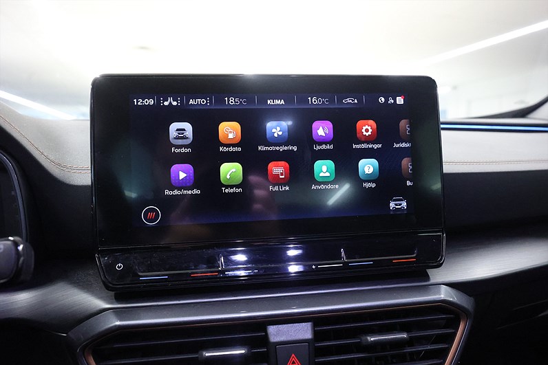 CUPRA Formentor 1.5 TSI DSG 150hk B-kamera Keyless CarPlay PDC