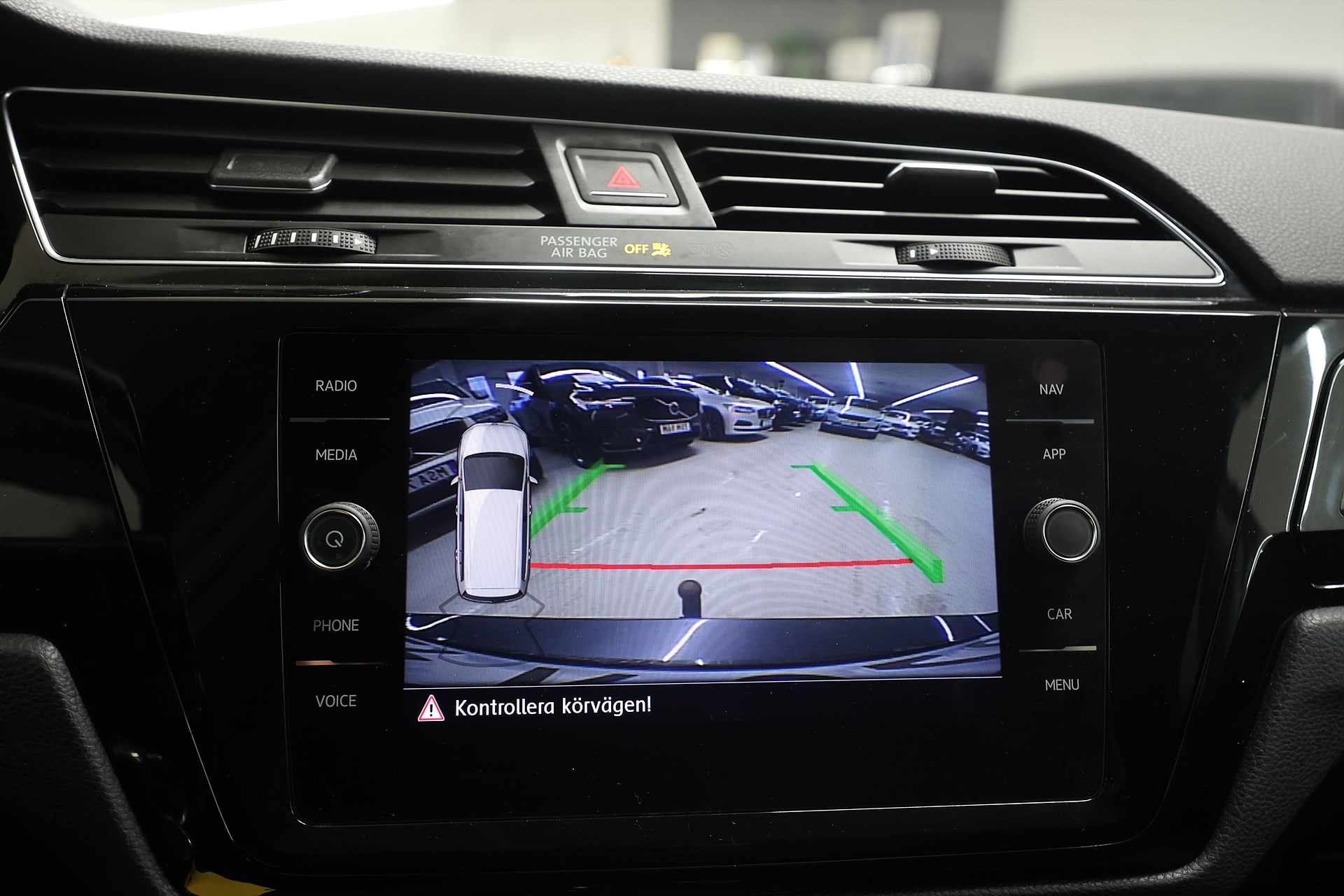 Volkswagen Touran 1.8 TSI 180hk *Hjulkampanj!* R-Line Drag