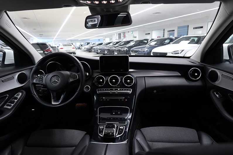 Mercedes-Benz C 220 D 4Matic AMG Line B-Kamera LED Navi