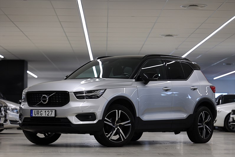 Volvo XC40 D3 150hk R-Design Värmare B-kamera Drag Navi