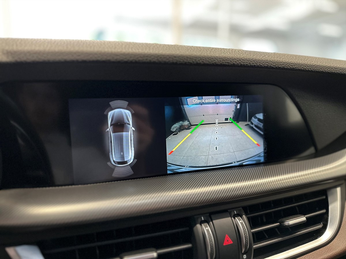 Alfa Romeo Stelvio – bild 20