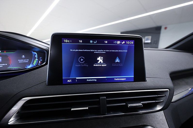 Peugeot 3008 GT Hybrid4 300hk AWD B-kamera Keyless PDC