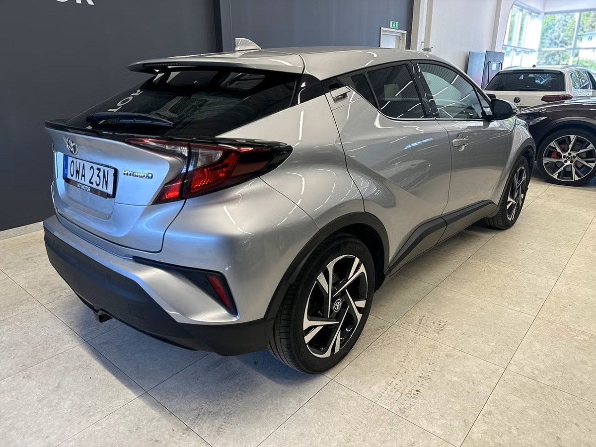 Toyota C-HR – bild 7