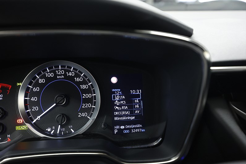 Toyota Corolla Hybrid 122hk *Hjulkampanj!* Active B-kamera