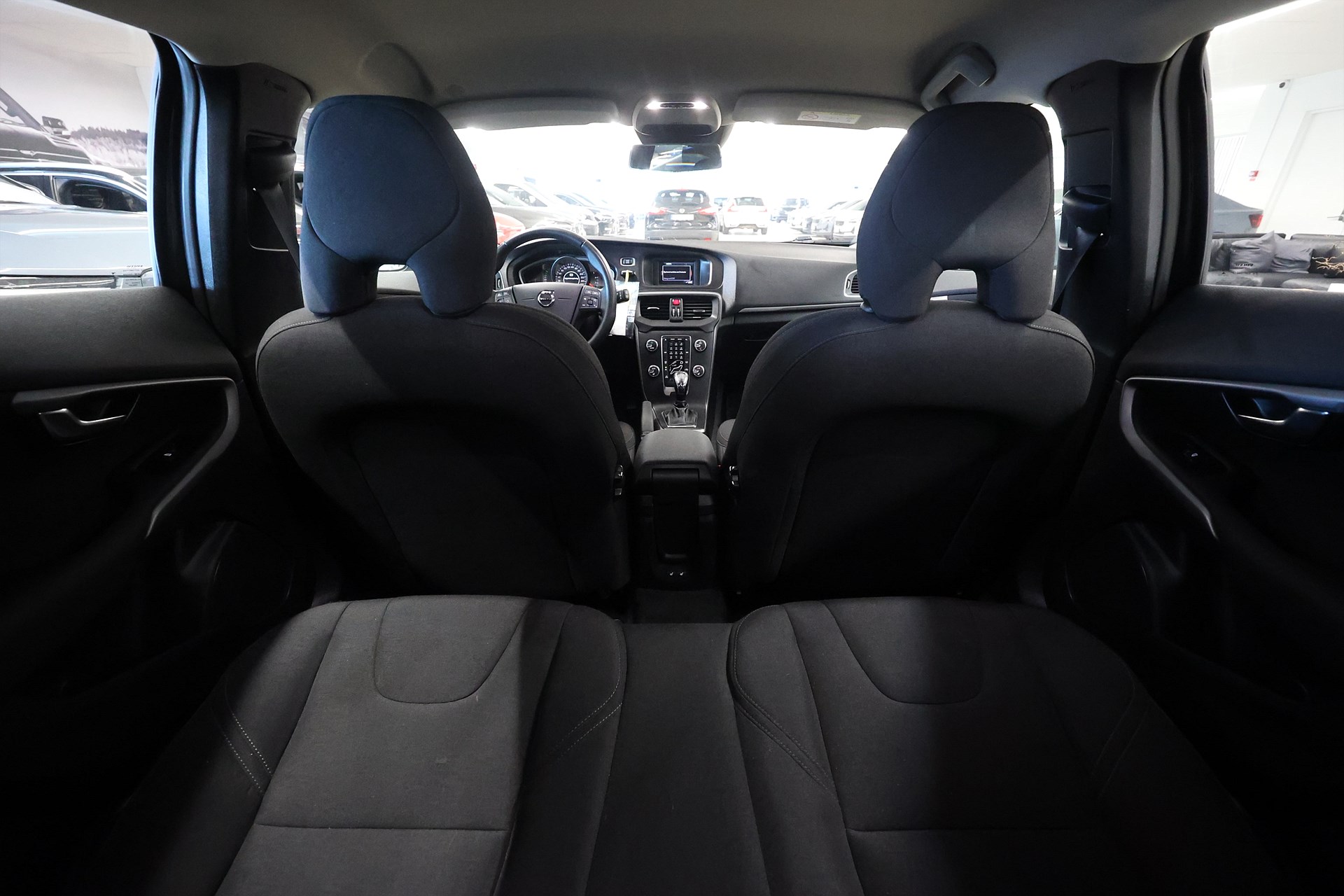 Volvo V40 D2 120hk Aut Värmare PDC Bluetooth