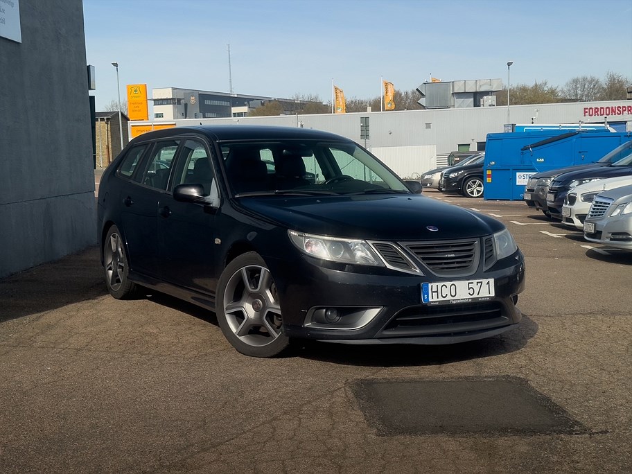 SportCombi 2.8 Turbo V6 XWD Turbo X /2 BRUKARE