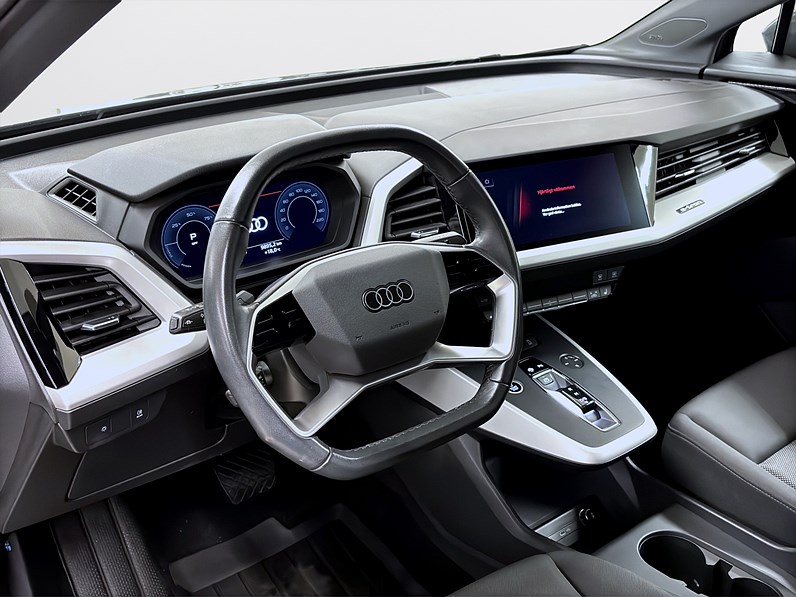 Audi Q4 40 e-tron 204hk Proline SONOS 2 Års Garanti!