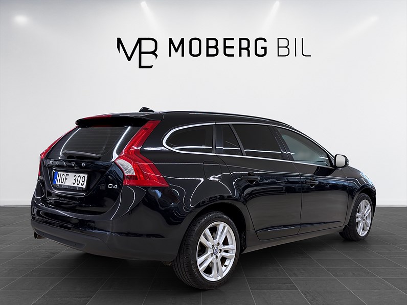 Volvo V60 D4 163hk Momentum Business EDT PDC Värmare