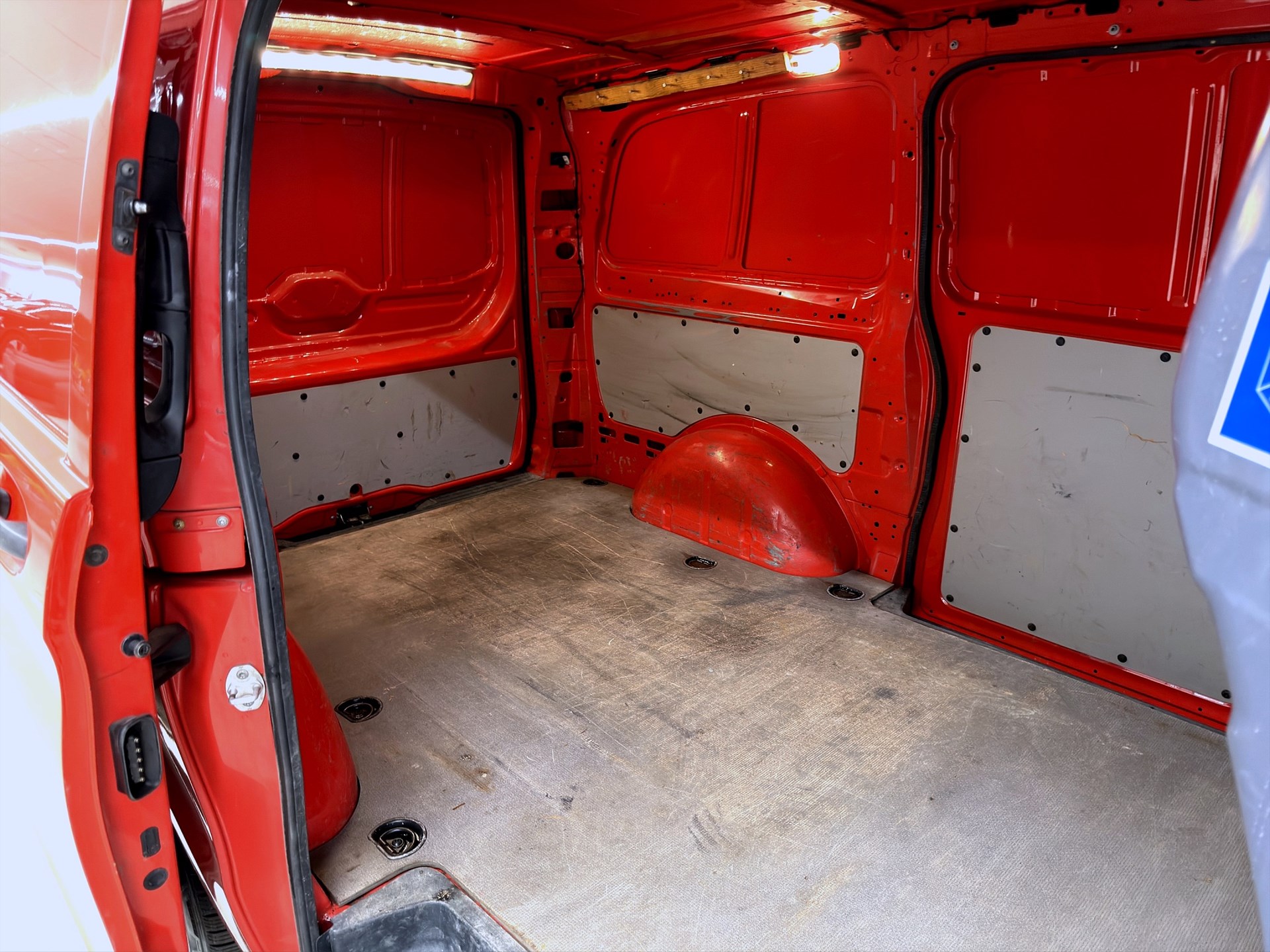 Mercedes-Benz Vito 114 CDI 2.8t 136hk Helg på Moberg! Drag Takräcke