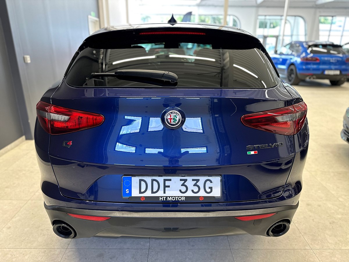 Alfa Romeo Stelvio – bild 7