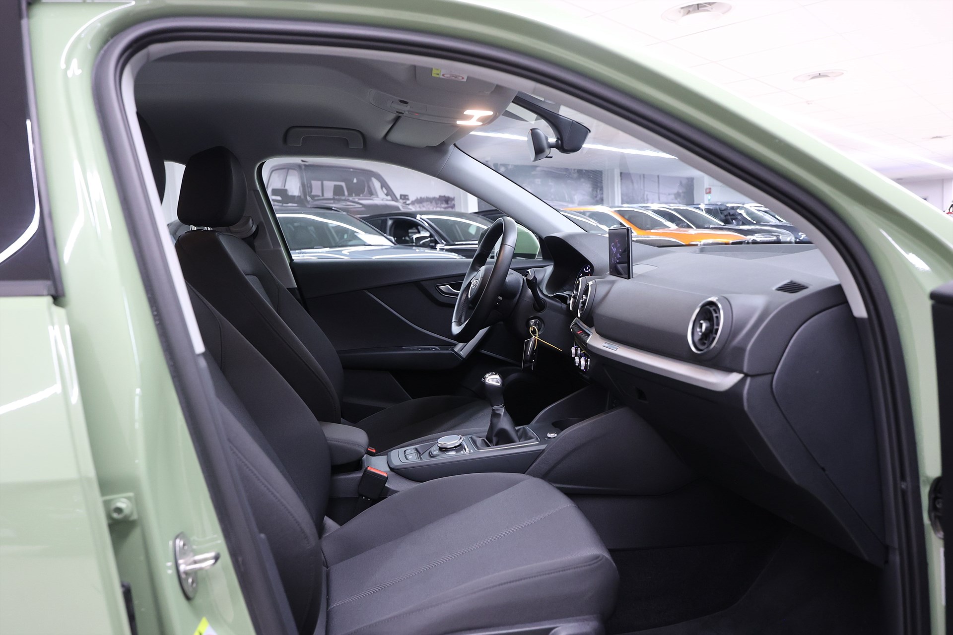 Audi Q2 30 TFSI 110hk *Hjulkampanj!* Proline PDC LED Farth MOMS