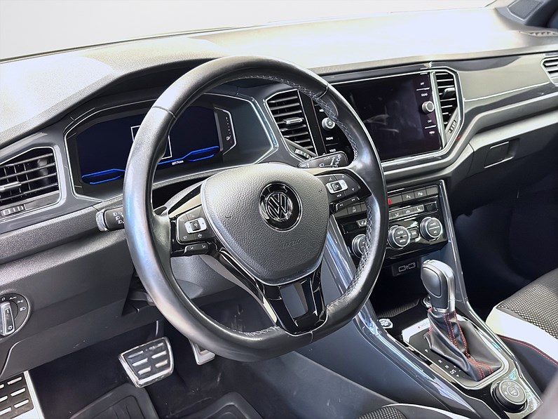 Volkswagen T-Roc 190hk GT Sports Package B-Kamera Drag Keyless
