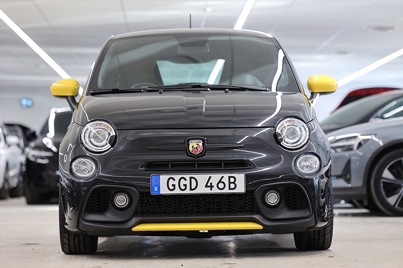 Abarth 595 1.4 T-JET 16V 160hk Pista Kit Yellow Sportavgas