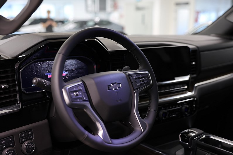 Chevrolet Silverado Trail Boss Midnight 3.0 Duramax Z71 Off-Road