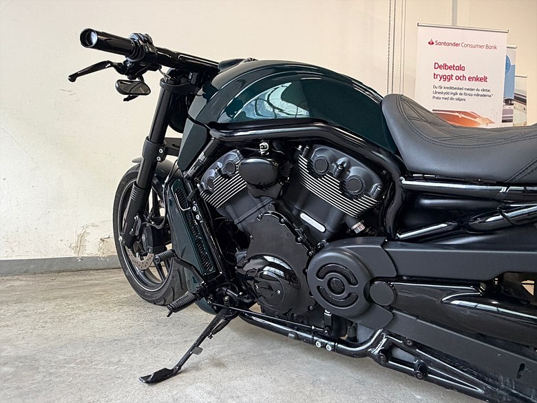 Harley-Davidson VRSCDX NIGHTROD Special LÅG MIL, 12mån garanti 2015, blå – bild 14 av 14, begagnad hos Niber i Järfälla