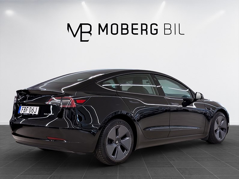 Tesla Model 3 Long Range 498hk AWD Pano Läder Navi B-Kamera