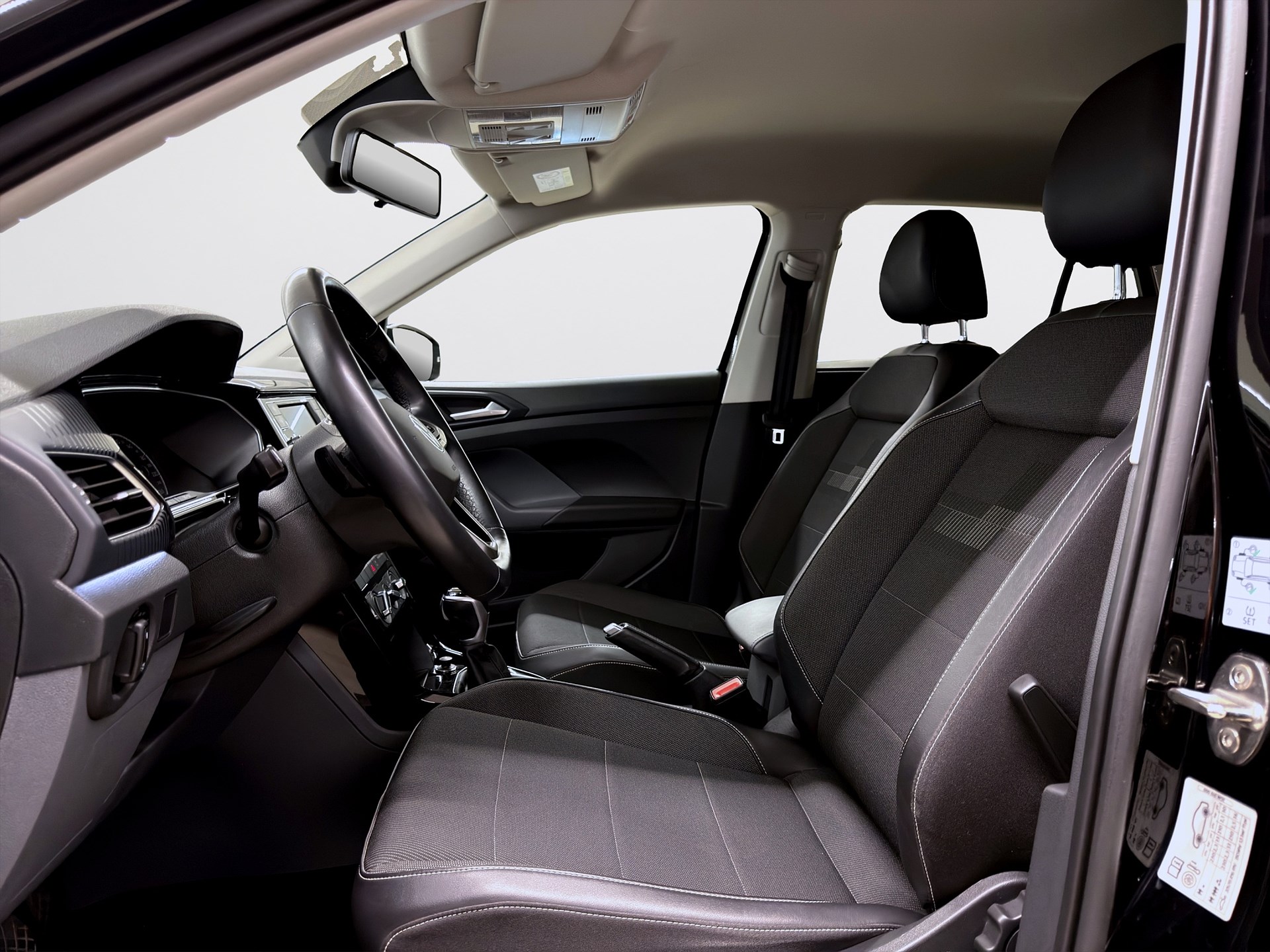 Volkswagen T-Cross 1.0 TSI 116hk GT CarPlay Årsskatt 1108kr