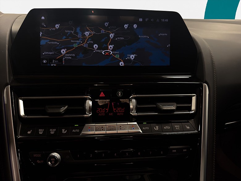 BMW M850i xDrive Kolfibertak B&W Laserlight, 360°, Navi 2020, svart – bild 16 av 27, begagnad hos Niber i Järfälla