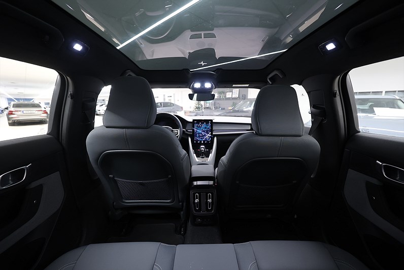 Polestar 2 Long Range Dual Motor 408hk *Hjulkampanj!* Plus H/K Värmare Pano MOMS