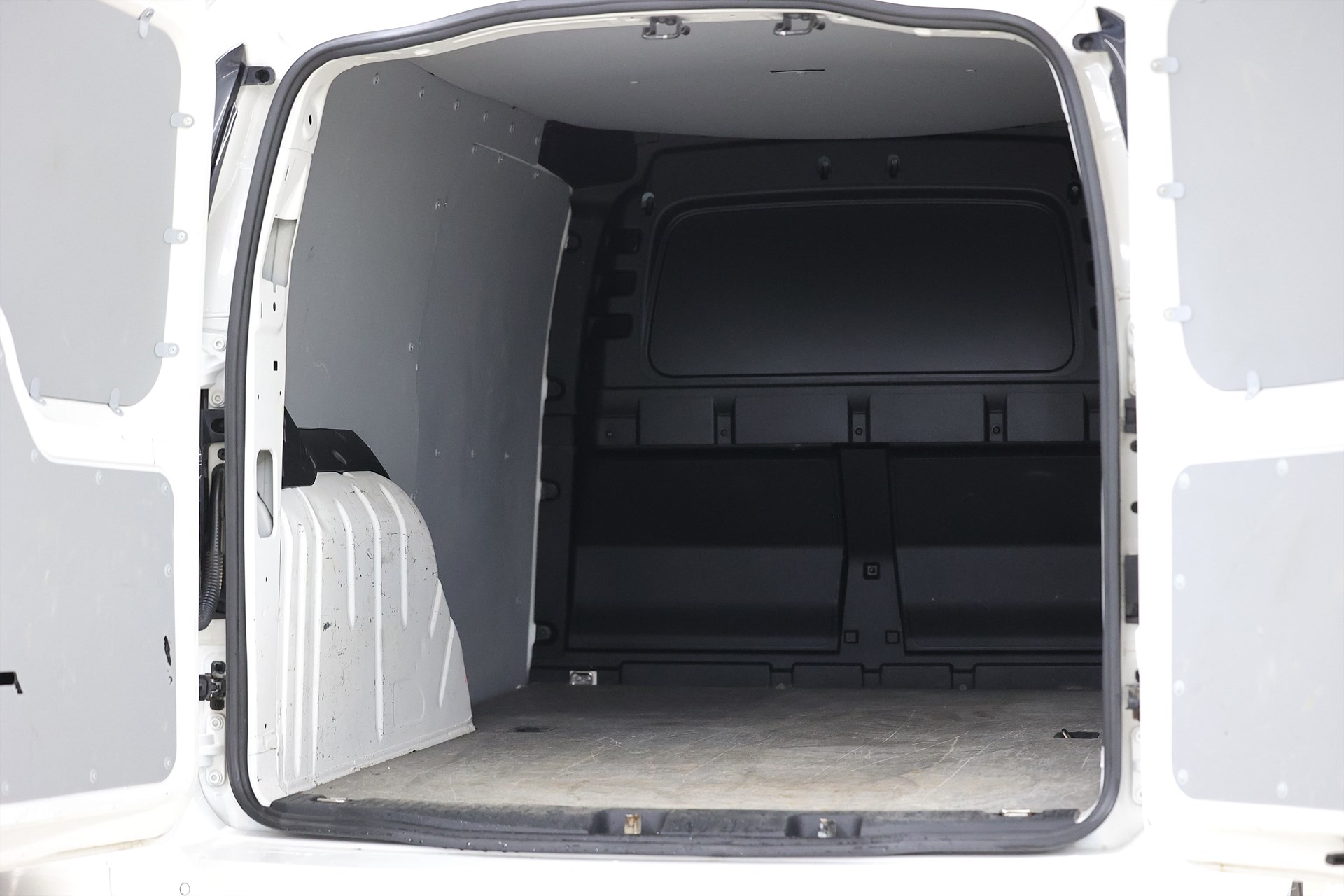 Volkswagen Caddy Maxi 2.0 TDI Drag Värmare PDC LED Leasebar