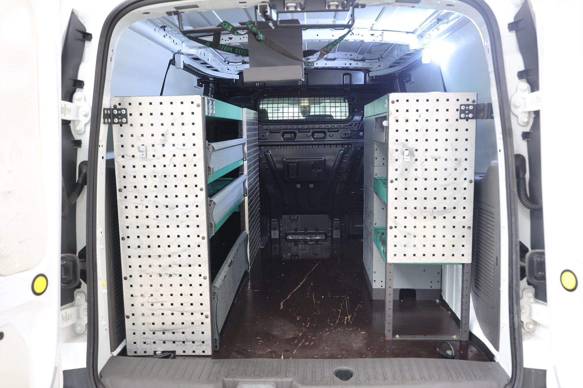 Ford Transit Connect 210 LWB 1.5 100hk V-inrett Drag Värmare